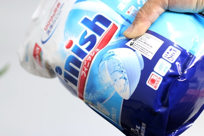 Bột rửa bát Finish diệt khuẩn đến 99,9% sản xuất Nhật Bản ( 2,2kg )